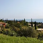 Village Club Les Mas De L'esterel 3* Saint-Raphael (Var)