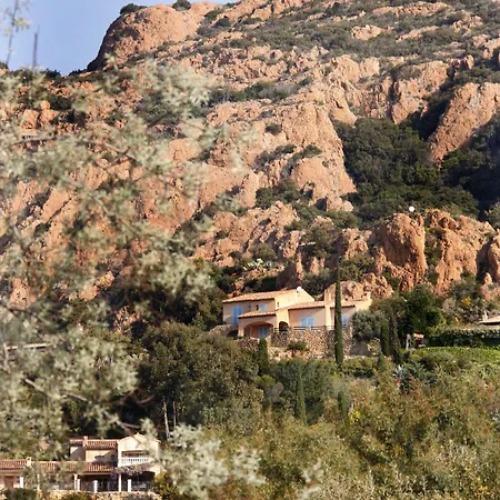 Village Club Les Mas De L'esterel 3* Saint-Raphael (Var)