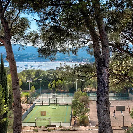 Village Club Les Mas De L'esterel Saint-Raphael (Var)