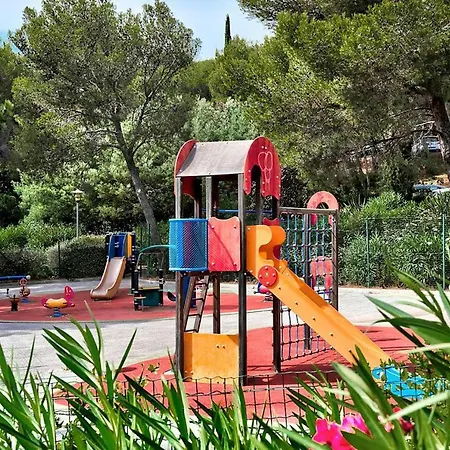 リゾート Village Club Les Mas De L'esterel 3*