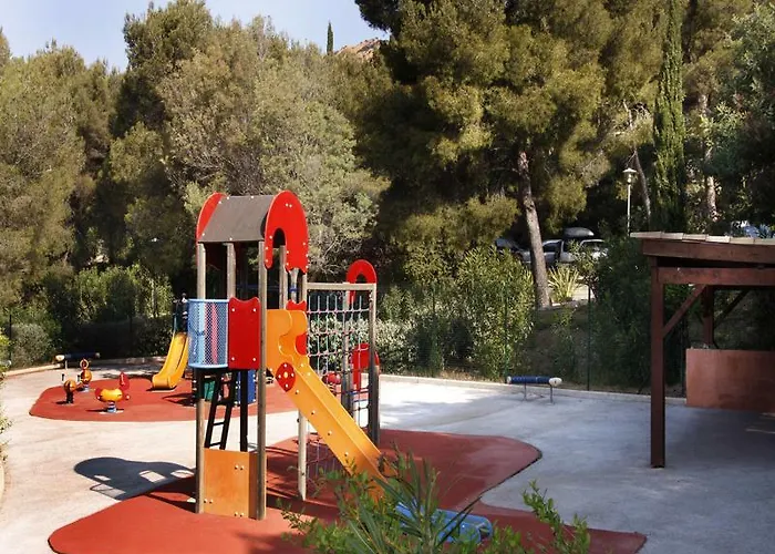 Village Club Les Mas De L'esterel 3*