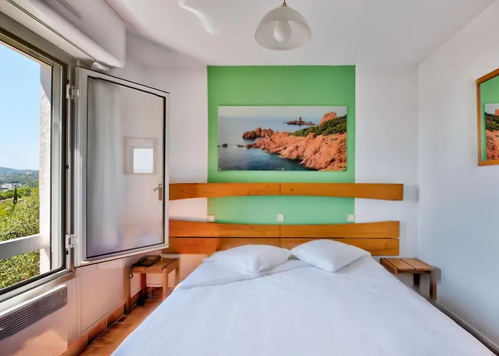 Village Club Les Mas De L'esterel Saint-Raphael (Var)