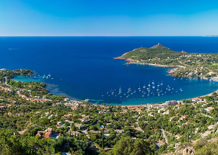 Village Club Les Mas De L'esterel リゾート Saint-Raphaël