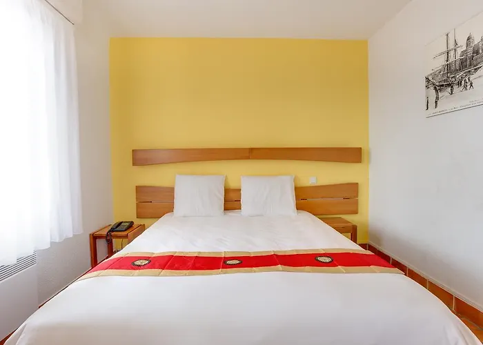 Village Club Les Mas De L'esterel Resort Saint-Raphael (Var)