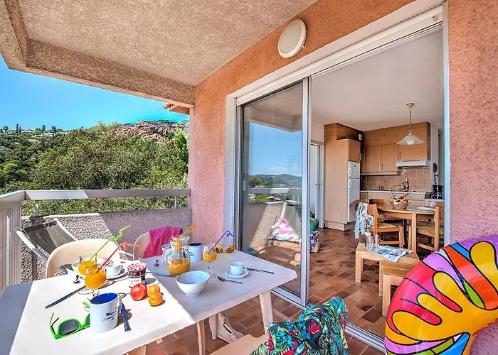 Village Club Les Mas De L'esterel 3* Saint-Raphael (Var)