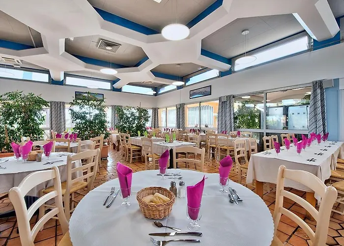 Village Club Les Mas De L'esterel Resort Saint-Raphael (Var)