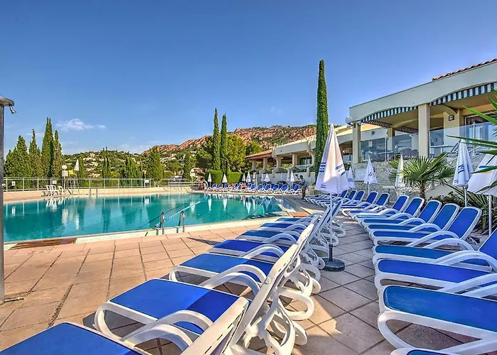 Village Club Les Mas De L'esterel 3* Saint-Raphael (Var)